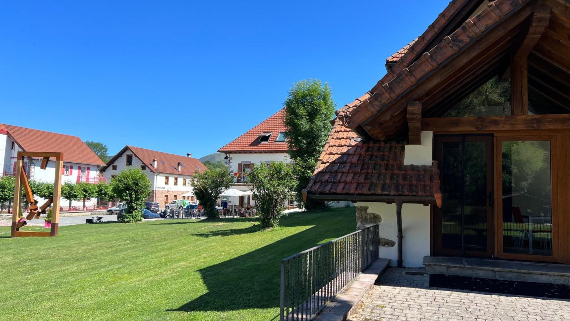 Casa Rural Roncesvalles Espinal-Auzperri Exterior foto