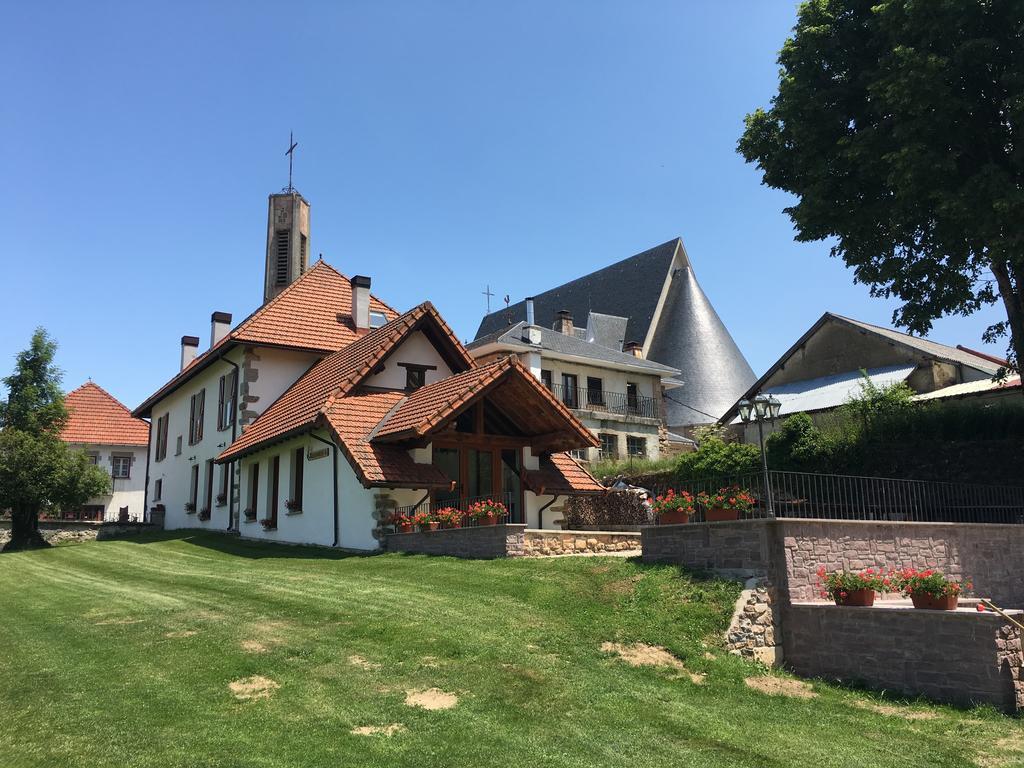 Casa Rural Roncesvalles Espinal-Auzperri Exterior foto